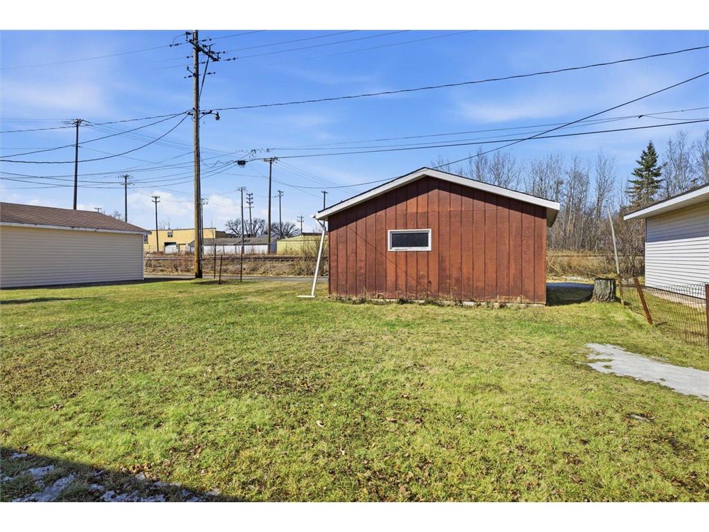 709 Michigan Street Hibbing MN 55746 7043649 image24