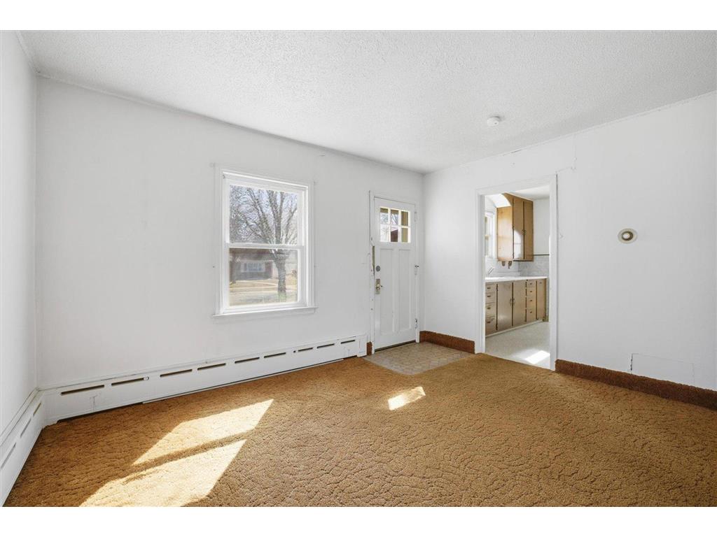 709 Michigan Street Hibbing MN 55746 7043649 image4
