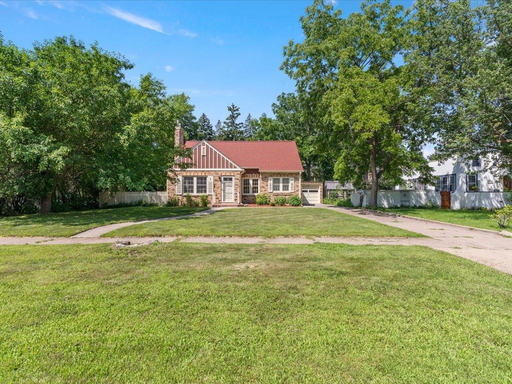 709 N 4th Street Brainerd MN 56401 6744837 image1