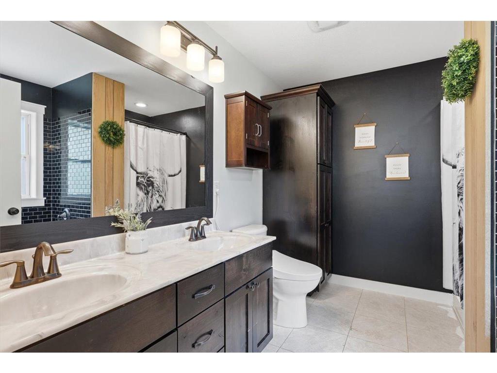 709 N Bay Road Saint Joseph Twp WI 54025 6767730 image12