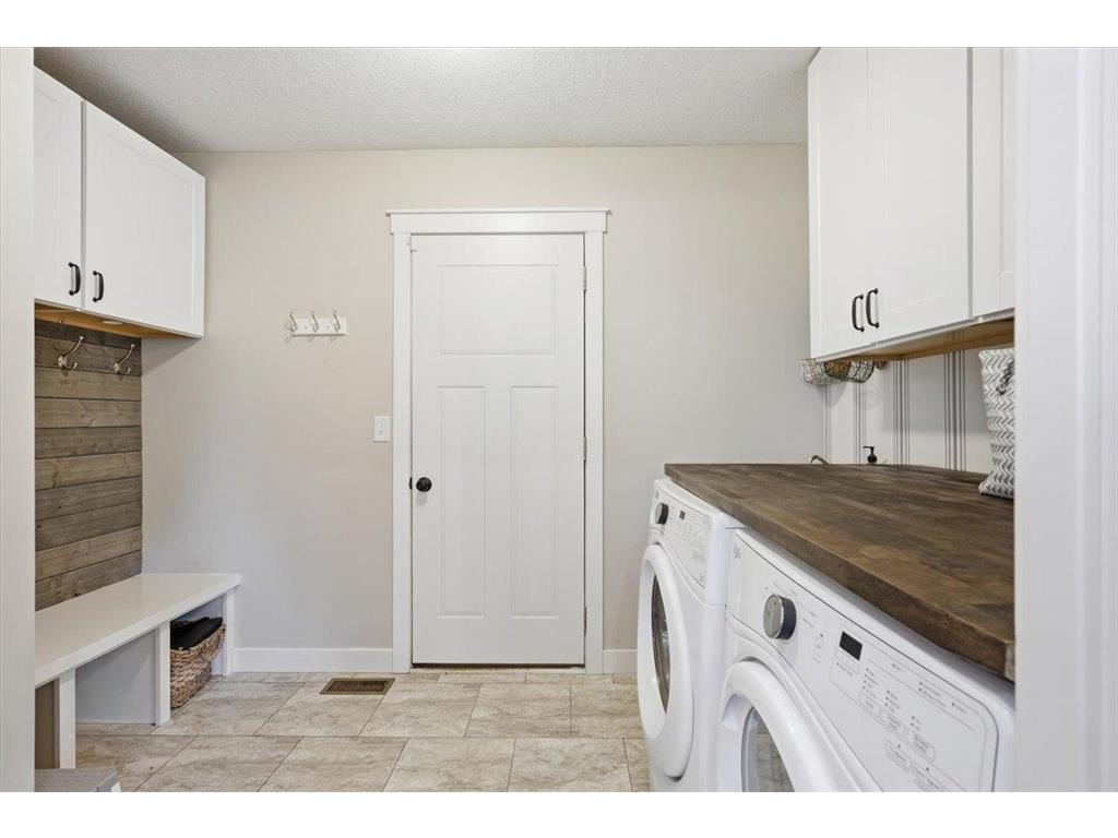 709 N Bay Road Saint Joseph Twp WI 54025 6767730 image9