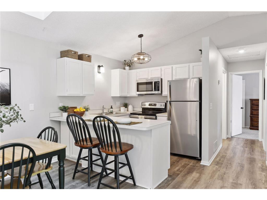 709 Parkside Drive #709H Vadnais Heights MN 55127 6411816 image1