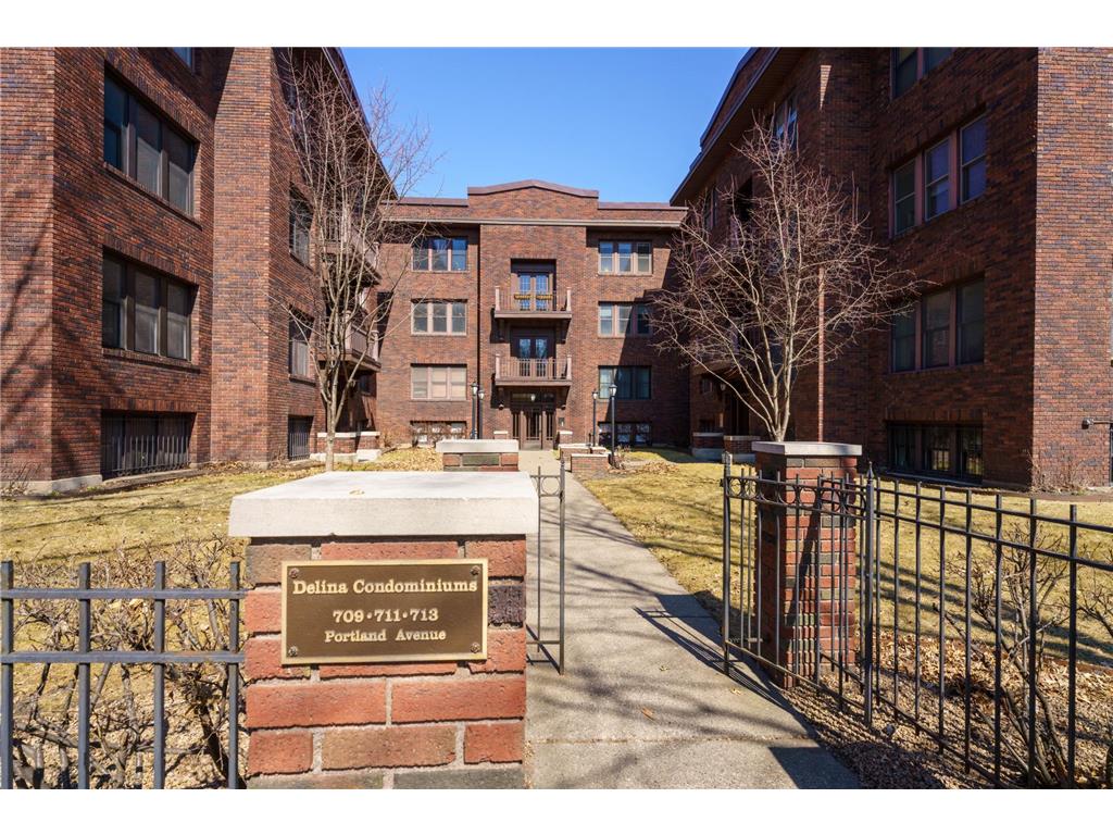 709 Portland Avenue #6 Saint Paul MN 55104 6686962 image1