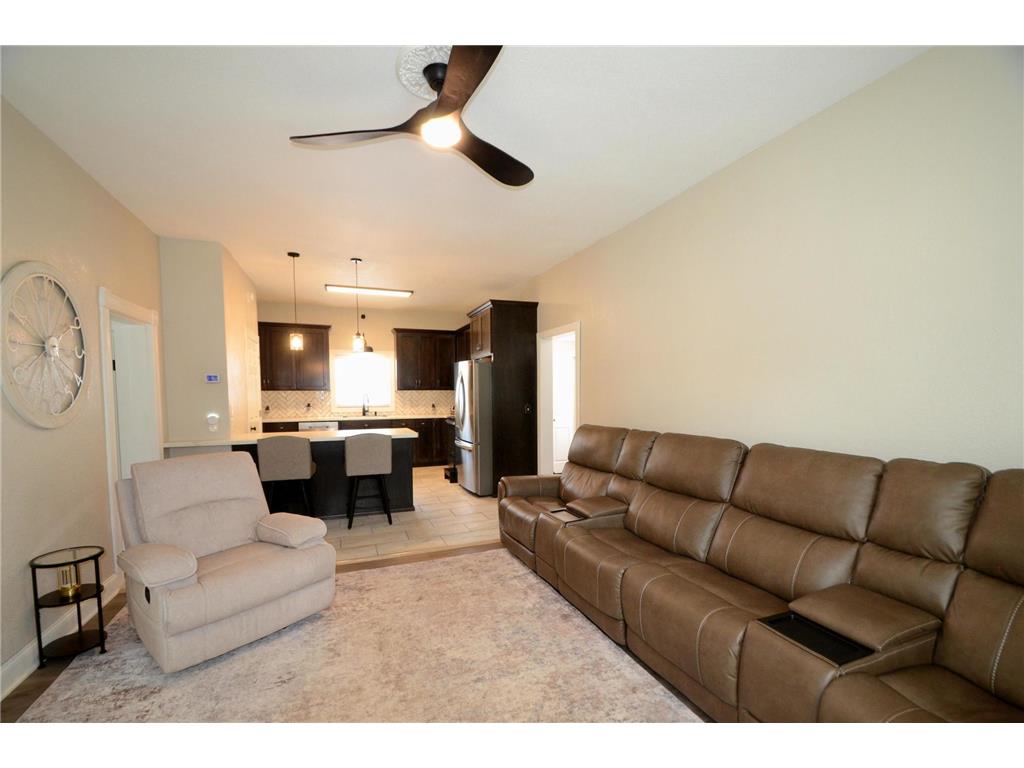 709 S Holcombe Avenue Litchfield MN 55355 7083750 image13