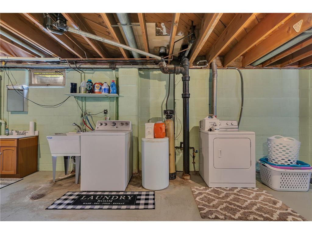 709 S Miller Avenue Litchfield MN 55355 7075450 image25