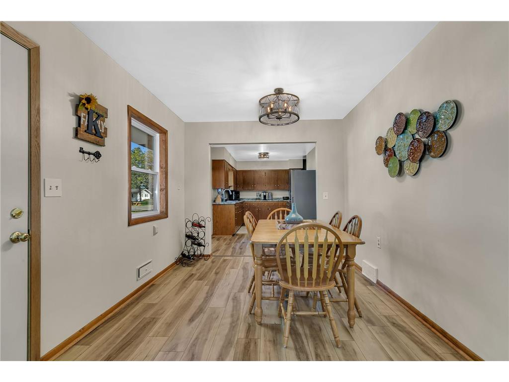 709 S Miller Avenue Litchfield MN 55355 7075450 image7