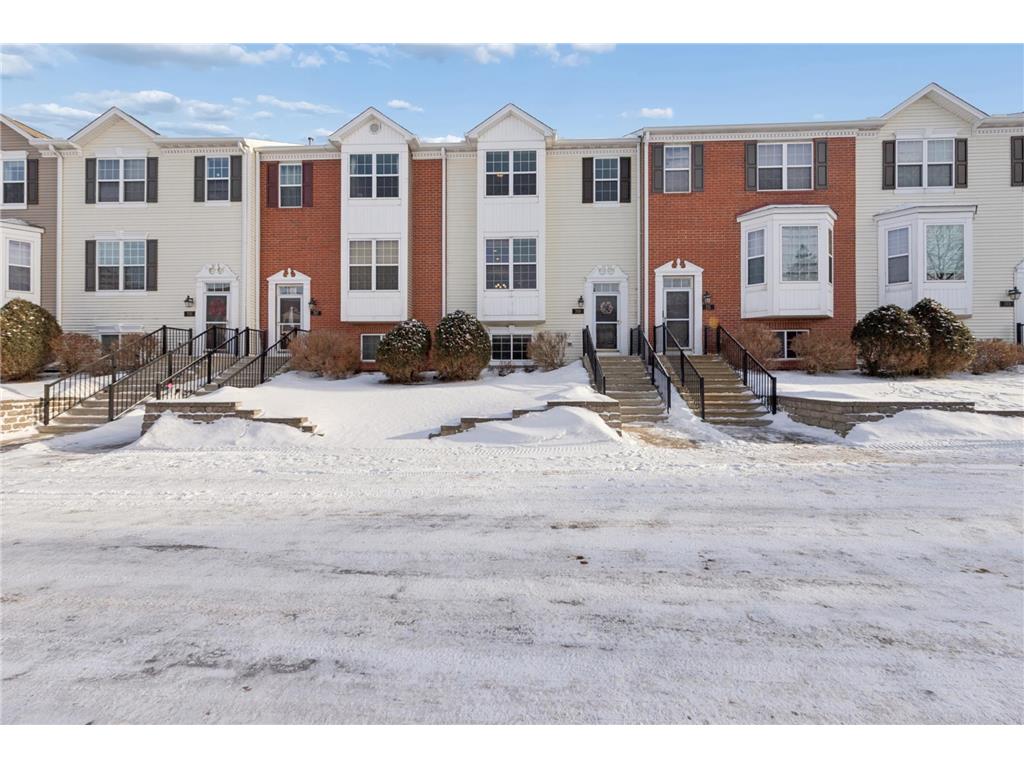 709 Village Parkway Circle Pines MN 55014 7015846 image1