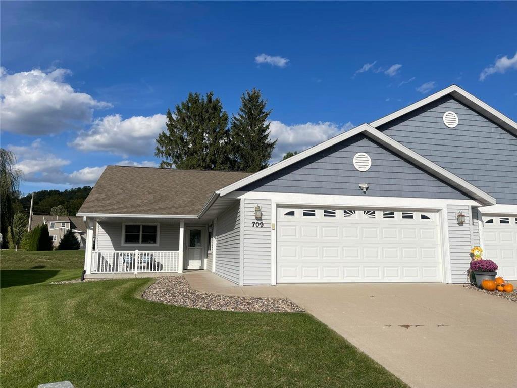 709 Wildwood Court La Crescent MN 55947 6445213 image1