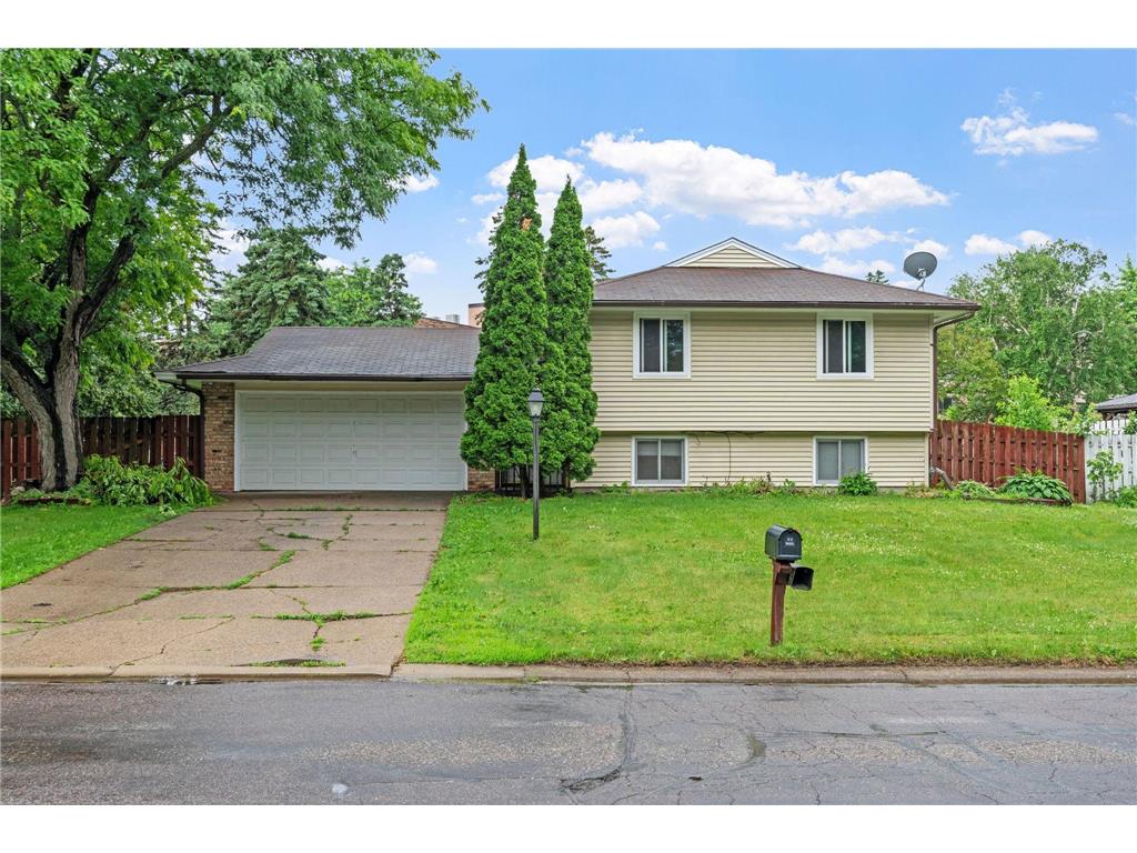 7090 146th Street W Apple Valley MN 55124 6745341 image1