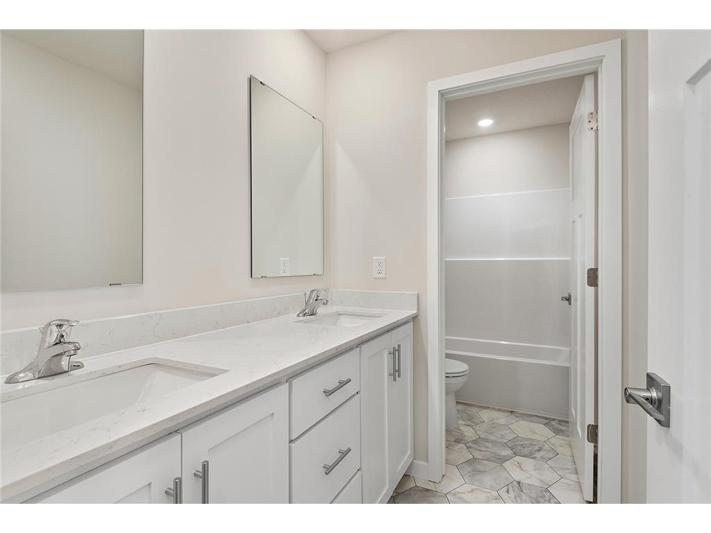 7091 139th Place NW Ramsey MN 55303 7004143 image20