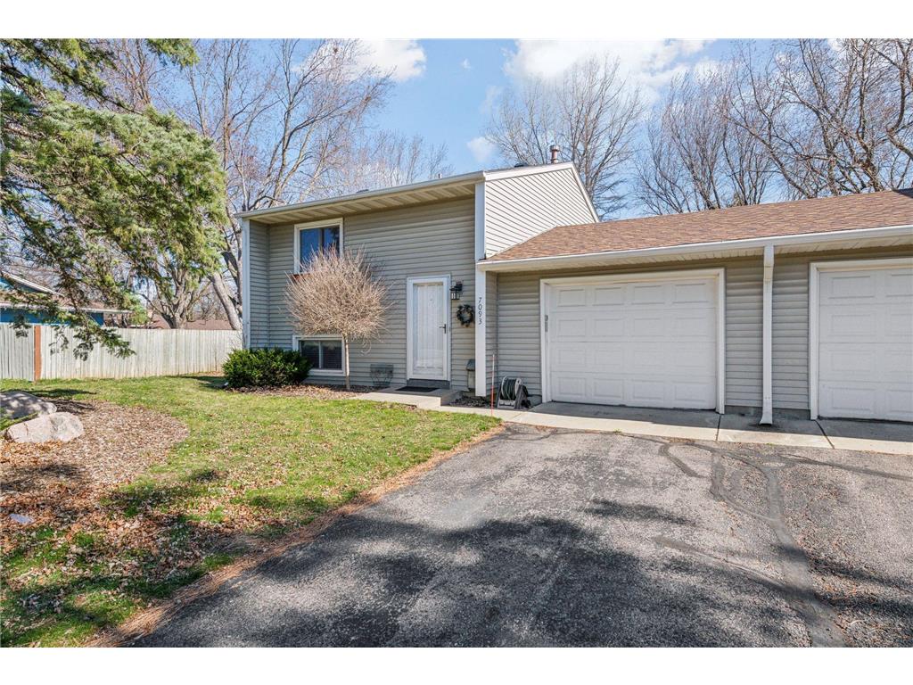 7093 146th Street W Apple Valley MN 55124 6519152 image1