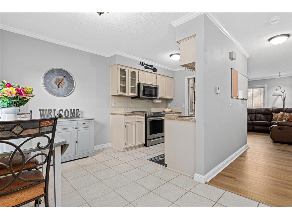 7093 146th Street W Apple Valley MN 55124 7086570 image5