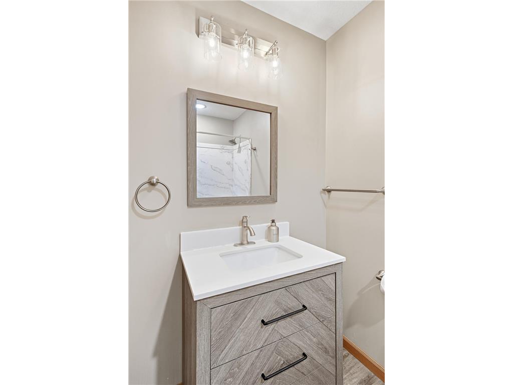 71 B Street Saint Paul MN 55106 7072145 image19