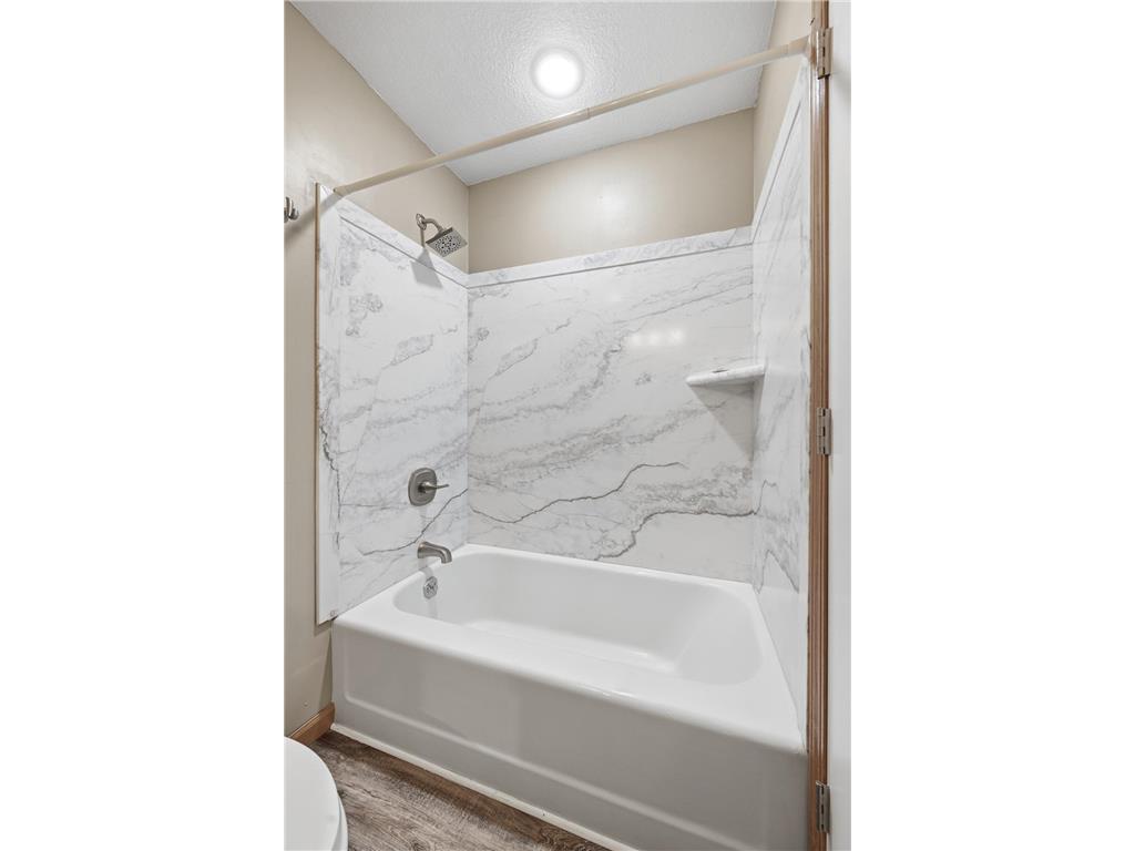 71 B Street Saint Paul MN 55106 7072145 image20