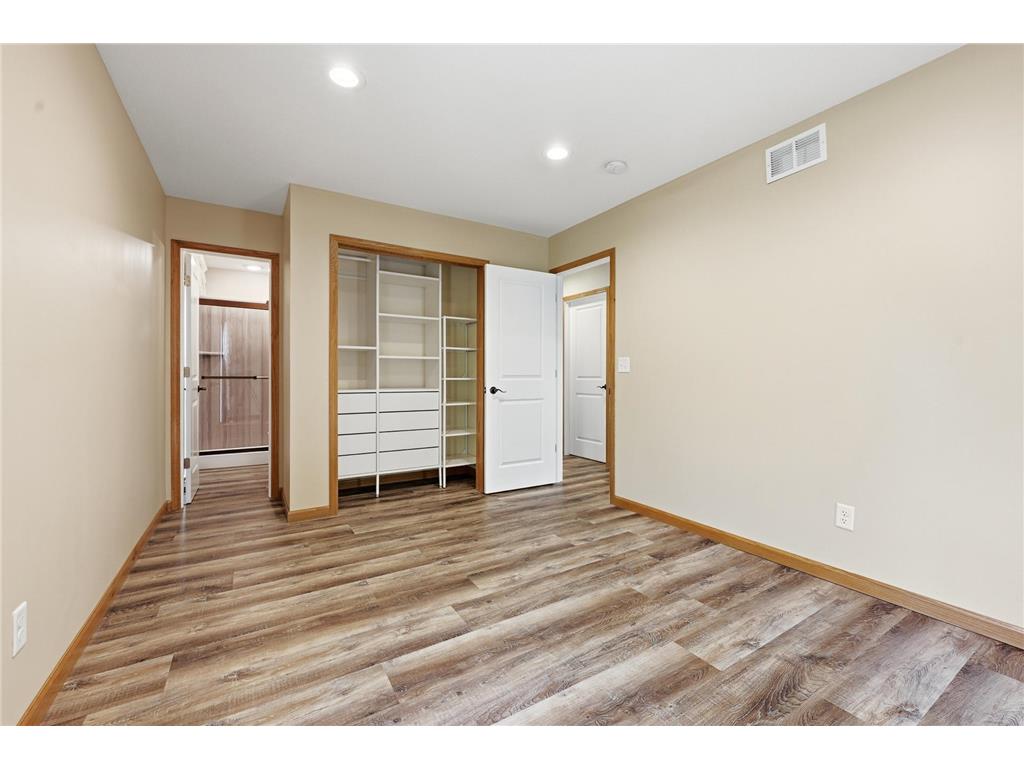 71 B Street Saint Paul MN 55106 7072145 image22