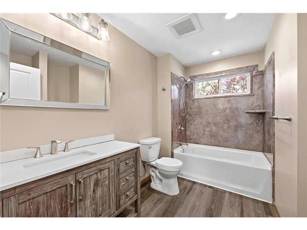 71 B Street Saint Paul MN 55106 7072145 image31