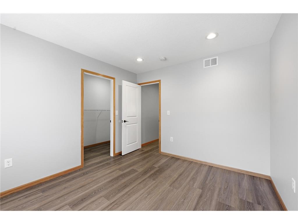 71 B Street Saint Paul MN 55106 7072145 image35