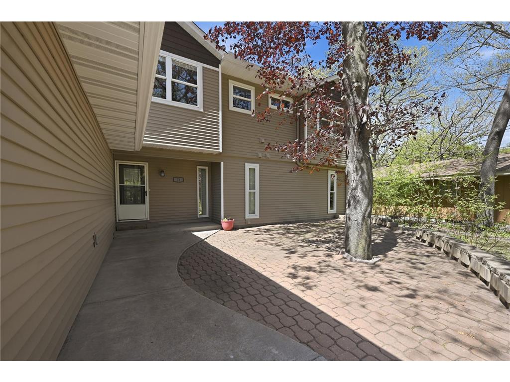 71 B Street Saint Paul MN 55106 7072145 image4