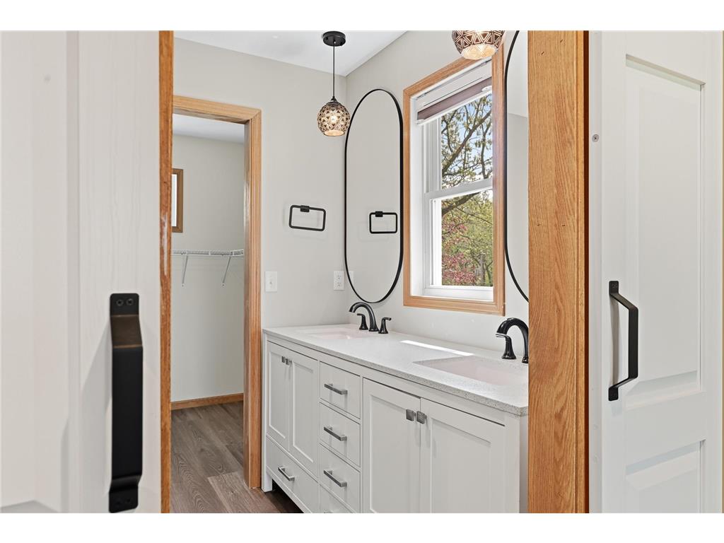 71 B Street Saint Paul MN 55106 7072145 image40