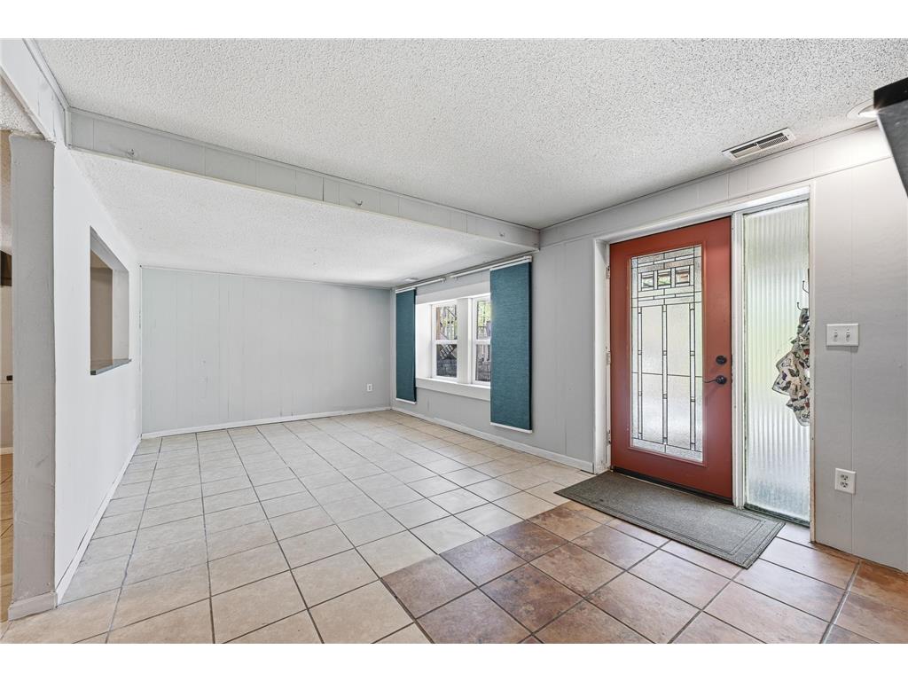 71 B Street Saint Paul MN 55106 7072145 image46