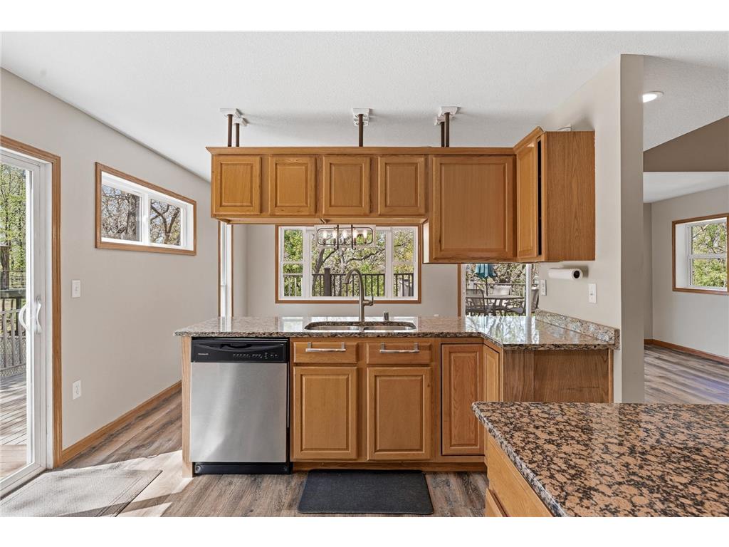 71 B Street Saint Paul MN 55106 7072145 image9