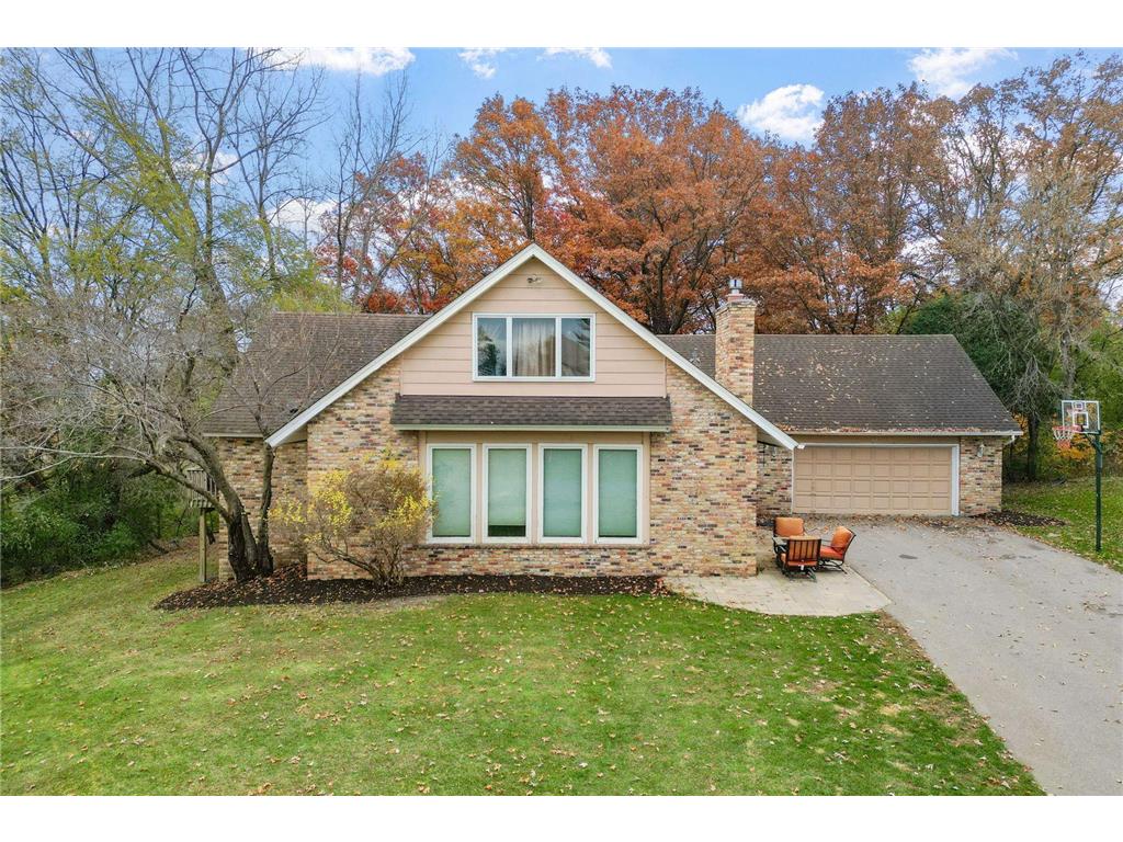 71 Deer Hills Court North Oaks MN 55127 7026353 image1