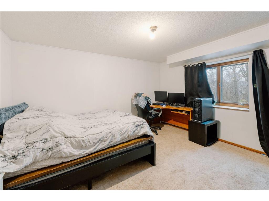 71 Deer Hills Court North Oaks MN 55127 7026353 image33
