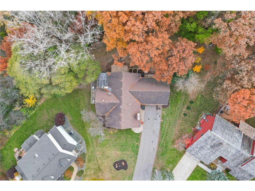 71 Deer Hills Court North Oaks MN 55127 7026353 image35