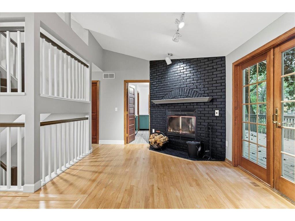 71 Fir Street Mahtomedi MN 55115 - White Bear 7032141 image12