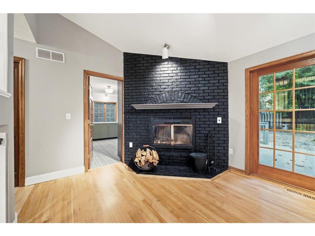 71 Fir Street Mahtomedi MN 55115 - White Bear 7032141 image13