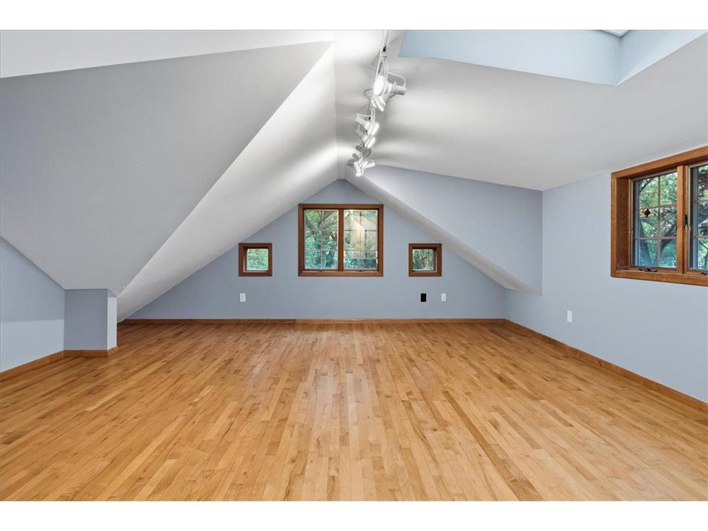 71 Fir Street Mahtomedi MN 55115 - White Bear 7032141 image34