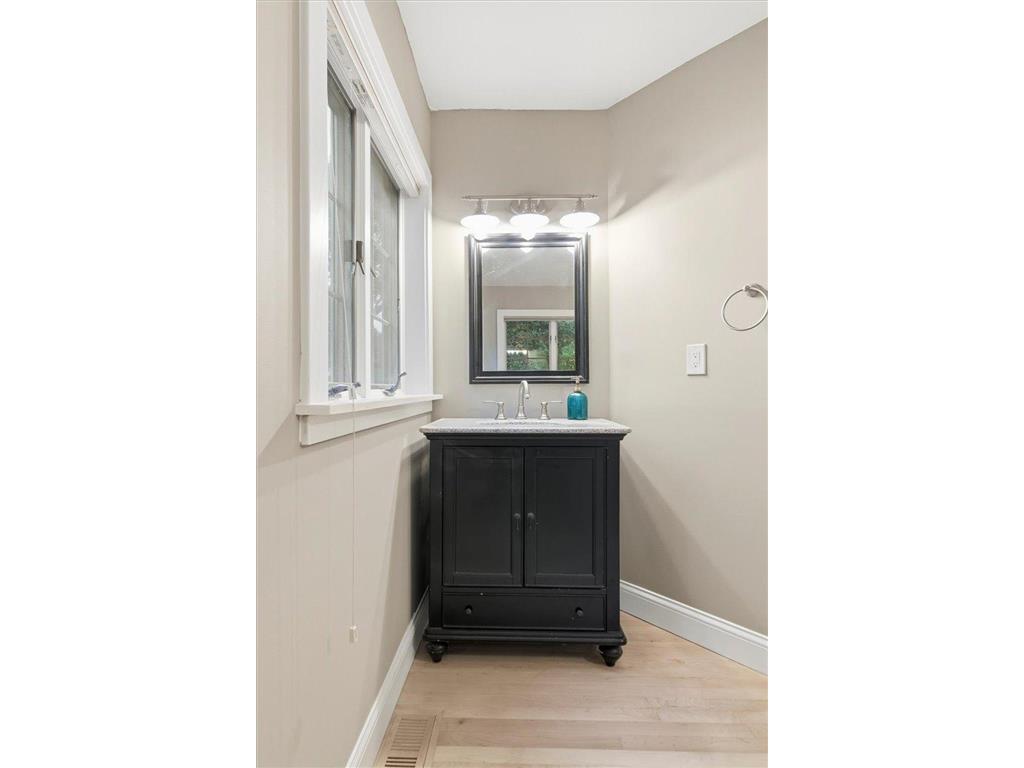 71 Fir Street Mahtomedi MN 55115 - White Bear 7032141 image42