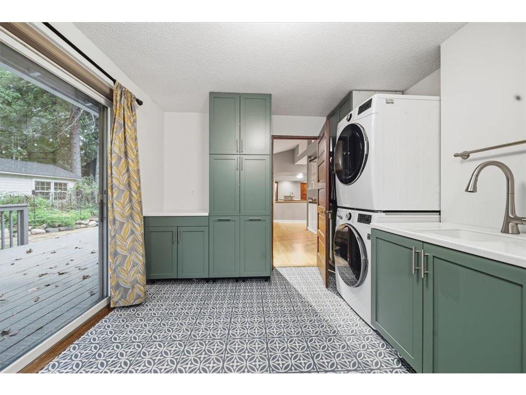 71 Fir Street Mahtomedi MN 55115 - White Bear 7032141 image45