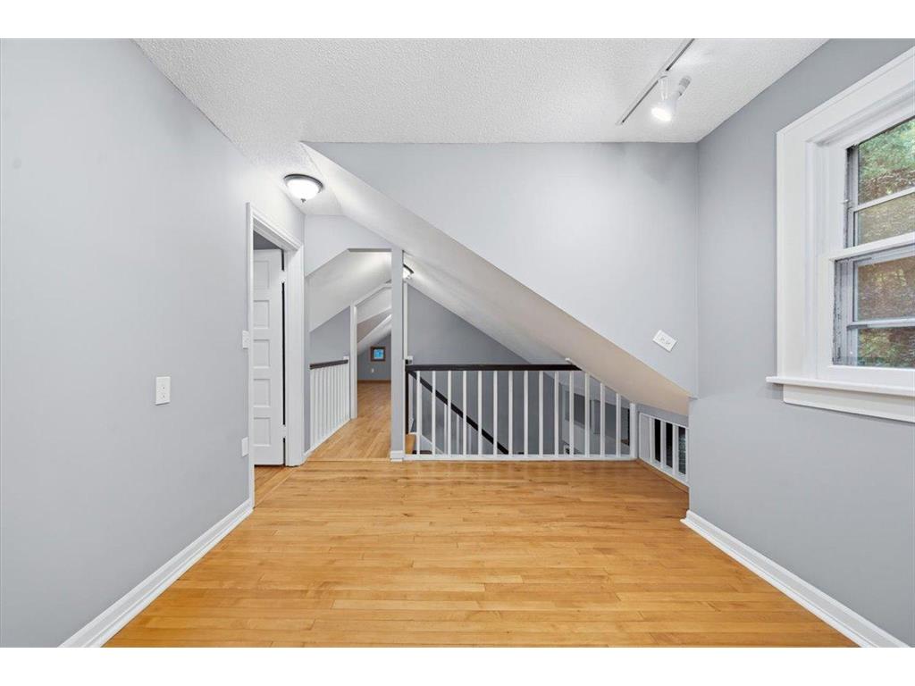 71 Fir Street Mahtomedi MN 55115 - White Bear 7032141 image47