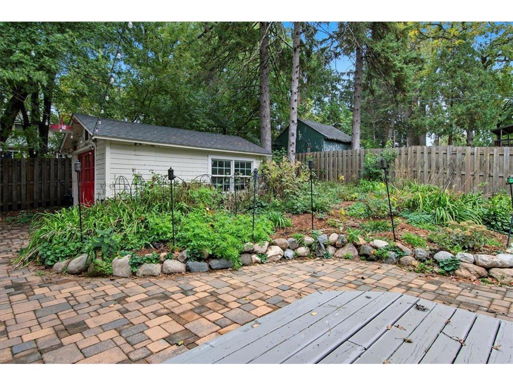 71 Fir Street Mahtomedi MN 55115 - White Bear 7032141 image51