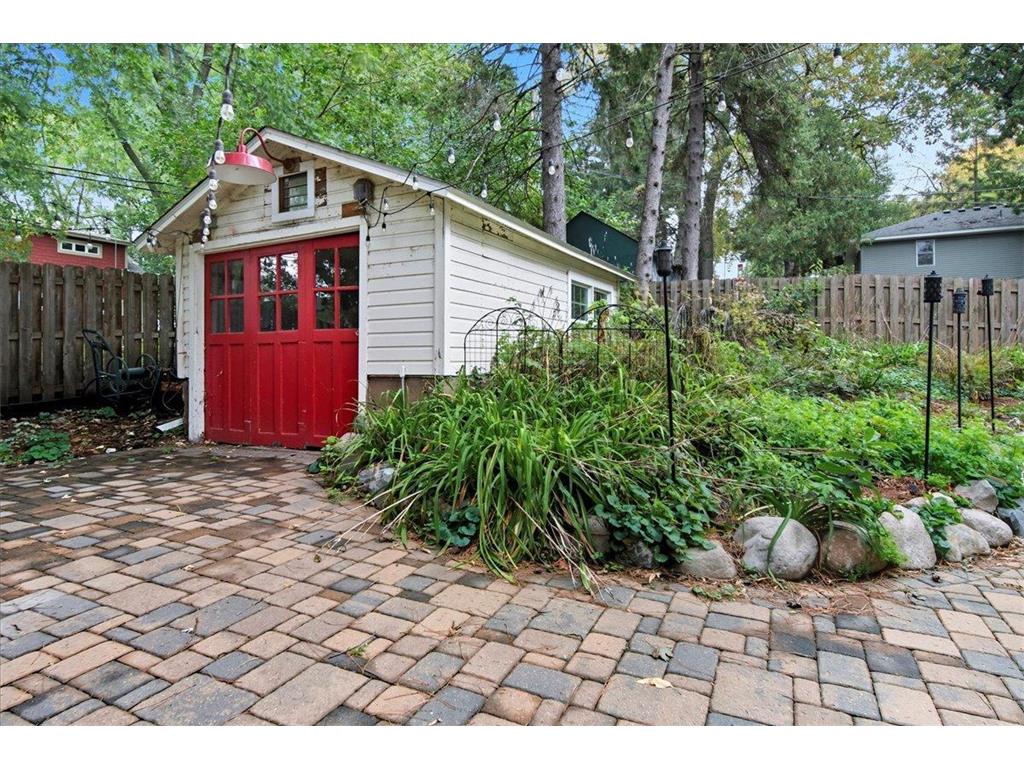 71 Fir Street Mahtomedi MN 55115 - White Bear 7032141 image52