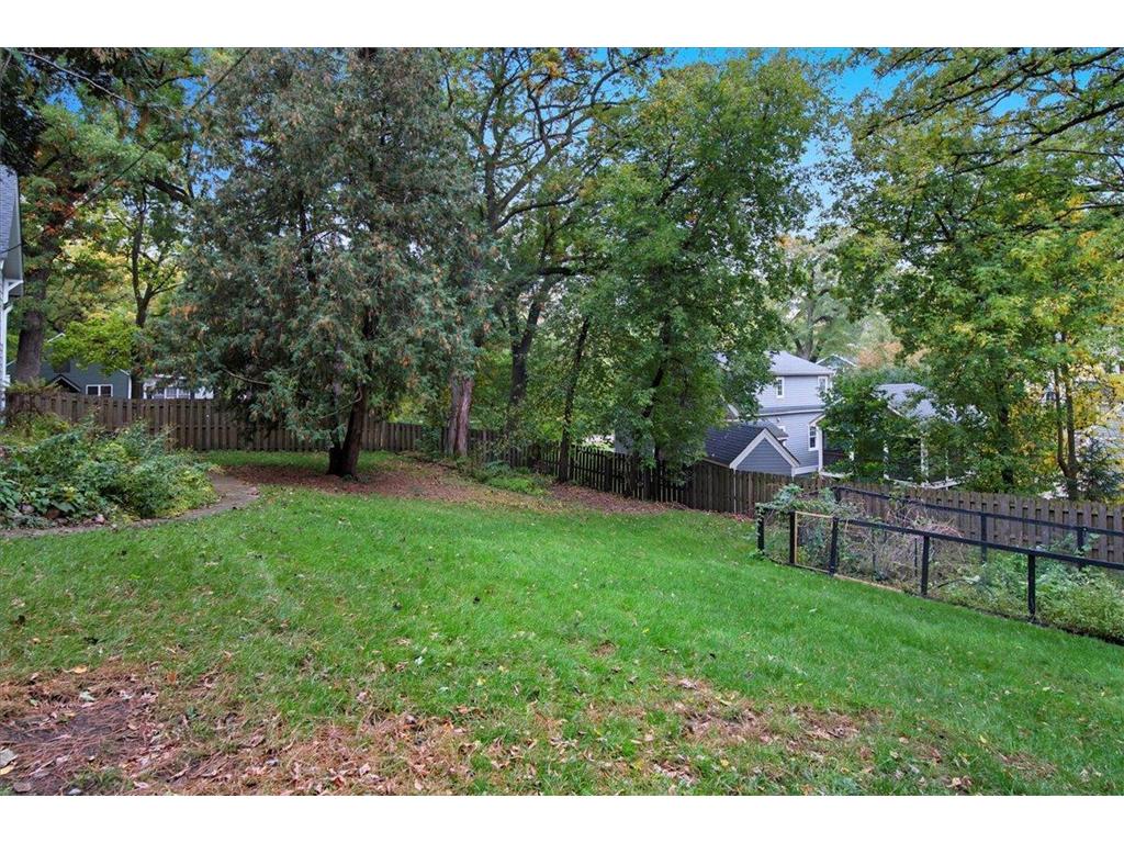 71 Fir Street Mahtomedi MN 55115 - White Bear 7032141 image62