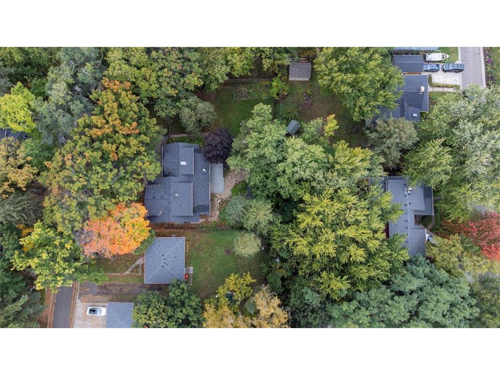 71 Fir Street Mahtomedi MN 55115 - White Bear 7032141 image74