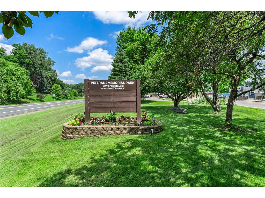 71 Fir Street Mahtomedi MN 55115 - White Bear 7099985 image104