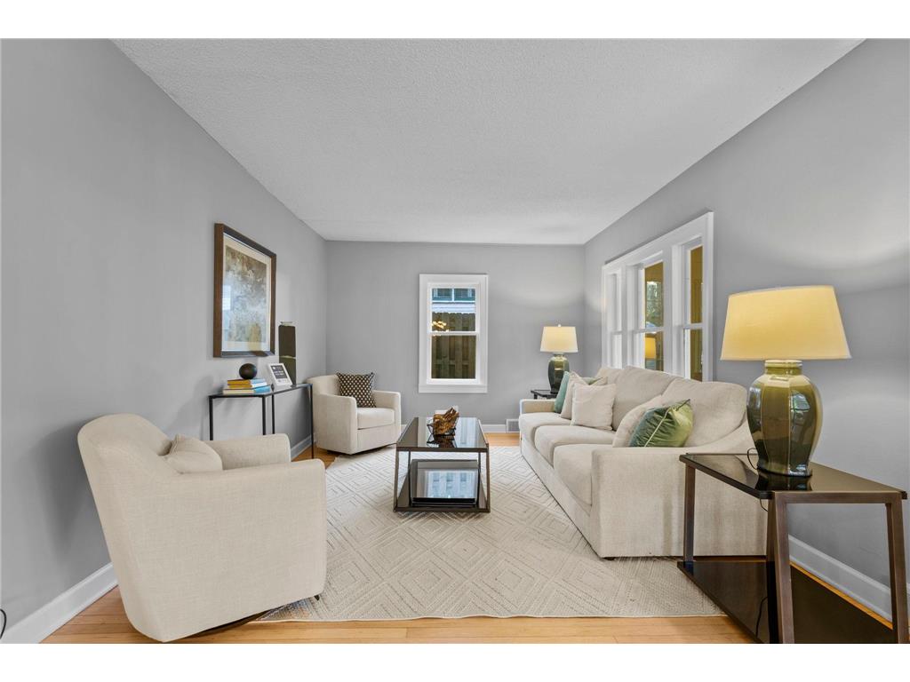 71 Fir Street Mahtomedi MN 55115 - White Bear 7099985 image22