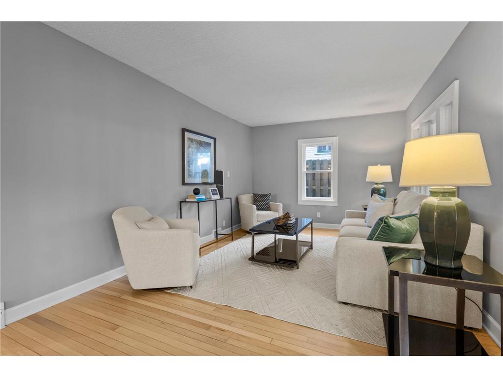 71 Fir Street Mahtomedi MN 55115 - White Bear 7099985 image23