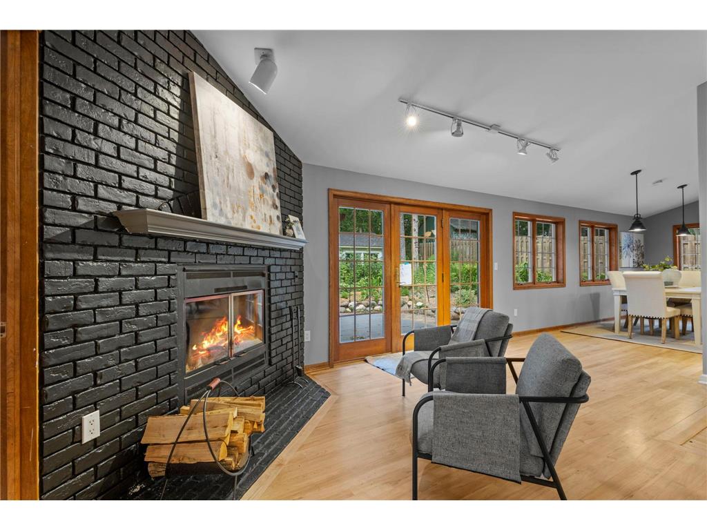 71 Fir Street Mahtomedi MN 55115 - White Bear 7099985 image28