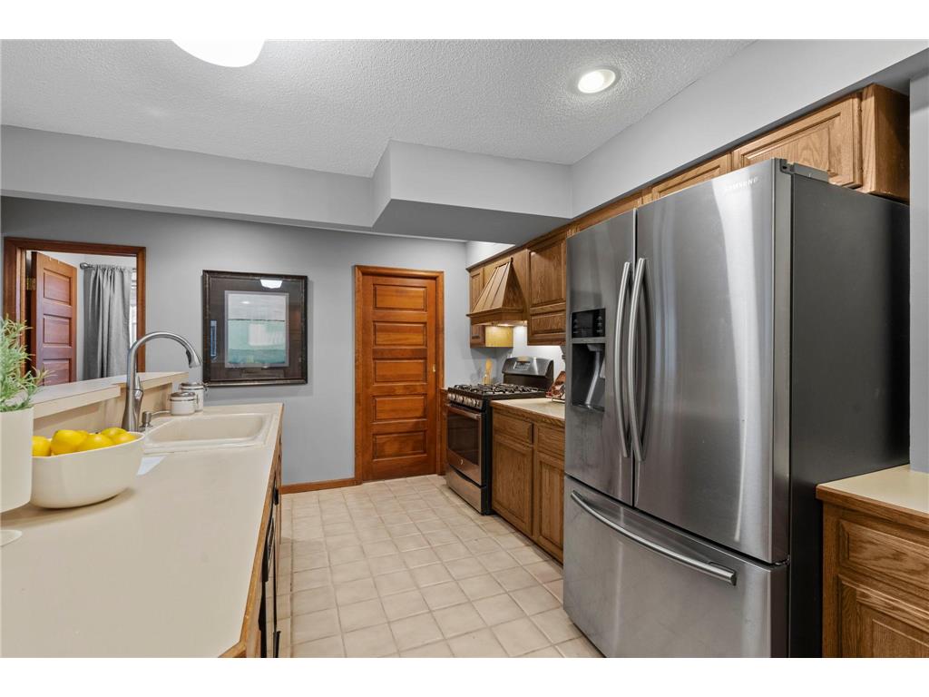 71 Fir Street Mahtomedi MN 55115 - White Bear 7099985 image45