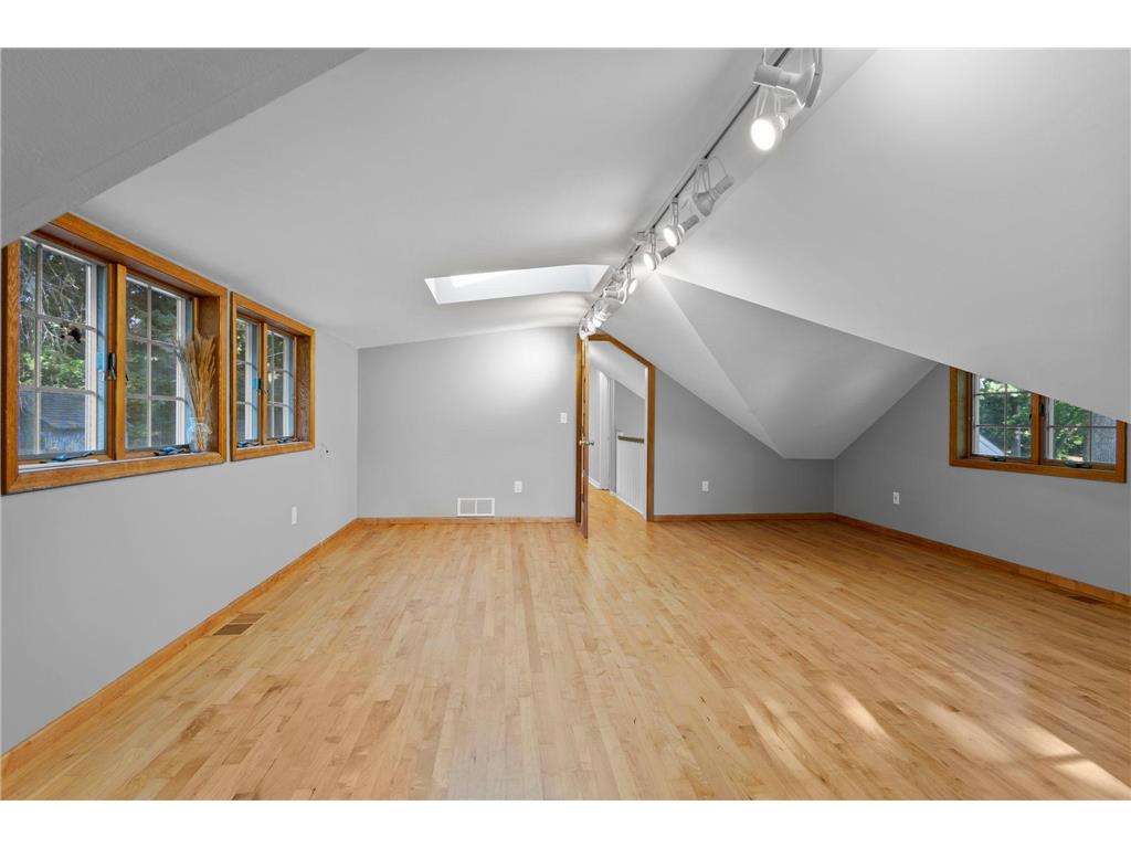 71 Fir Street Mahtomedi MN 55115 - White Bear 7099985 image72