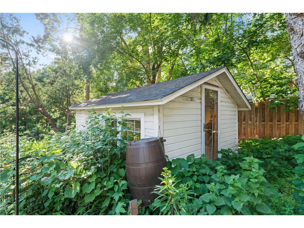 71 Fir Street Mahtomedi MN 55115 - White Bear 7099985 image84