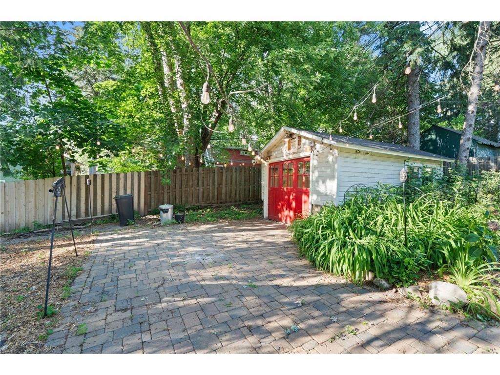 71 Fir Street Mahtomedi MN 55115 - White Bear 7099985 image92