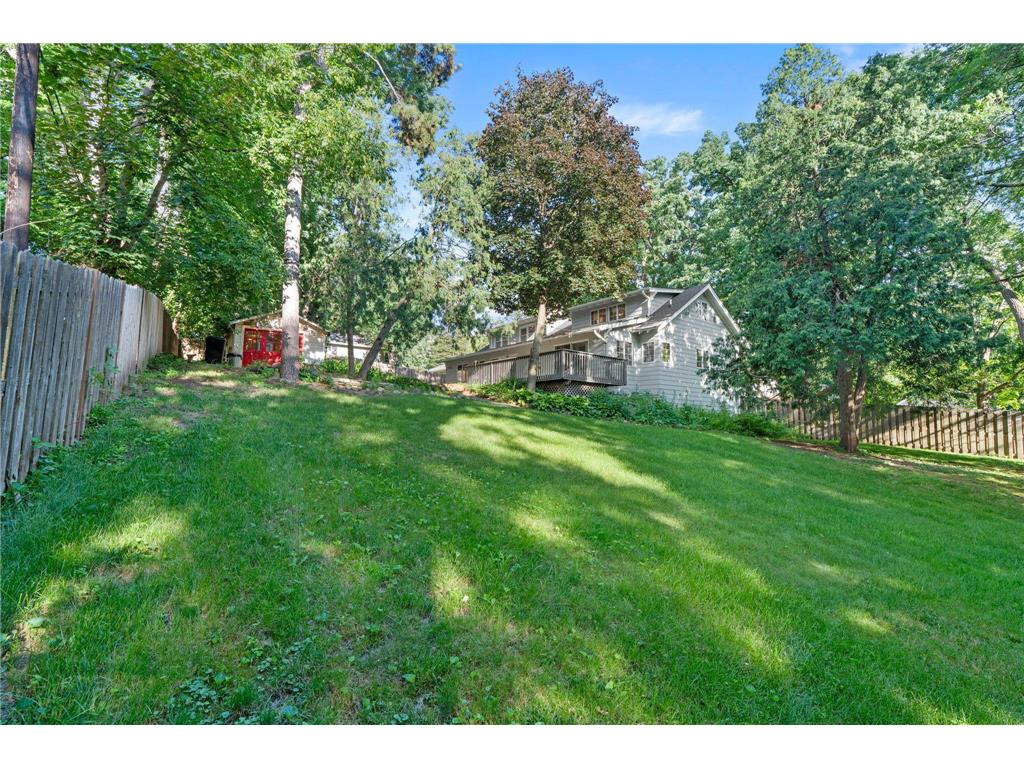 71 Fir Street Mahtomedi MN 55115 - White Bear 7099985 image95