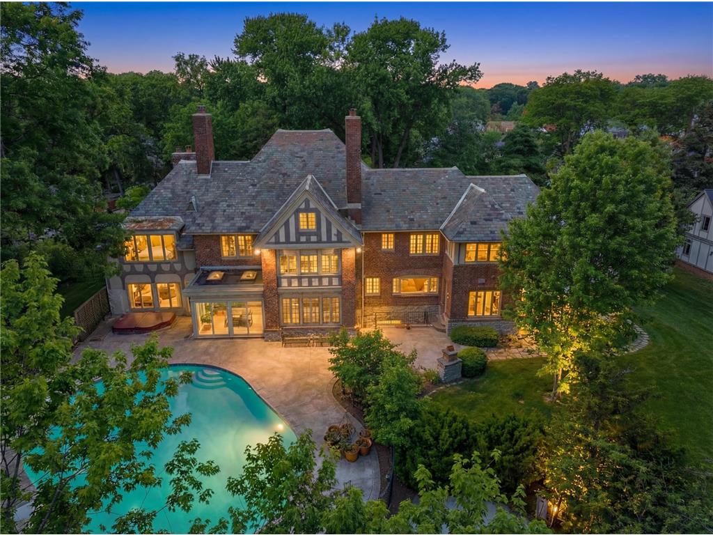 71 Otis Lane Saint Paul MN 55104 7052922 image2