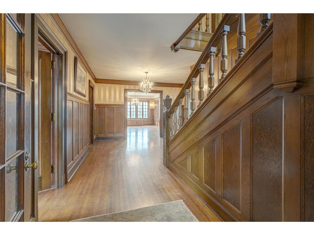 71 Otis Lane Saint Paul MN 55104 7052922 image24