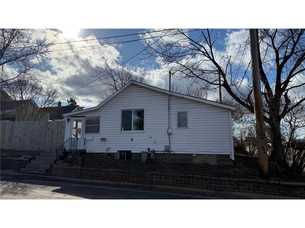 71 Stone Street Winona MN 55987 7033219 image1